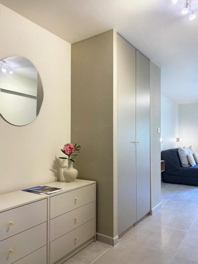 Studio Renove, 5Mn Plage, Terrasse, Clim, Velos 생 망드리에 쉬르 메르 외부 사진